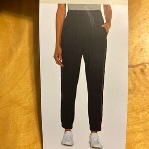 Orvis Tencel Joggers. Sizes XL